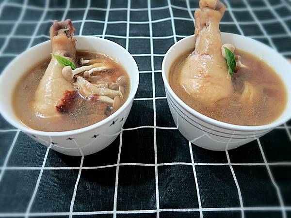孩子感冒時喝什麼？日本媽媽的「洋蔥雞湯」食療秘方，溫暖身體又好入口！