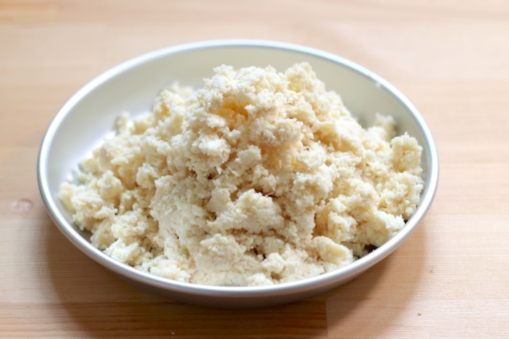 自製豆漿、豆腐時剩下來的豆渣不要丟!可製成下飯的萬用豆酥 自製豆漿、豆腐時剩下來的豆渣不要丟!可製成下飯的萬用豆酥