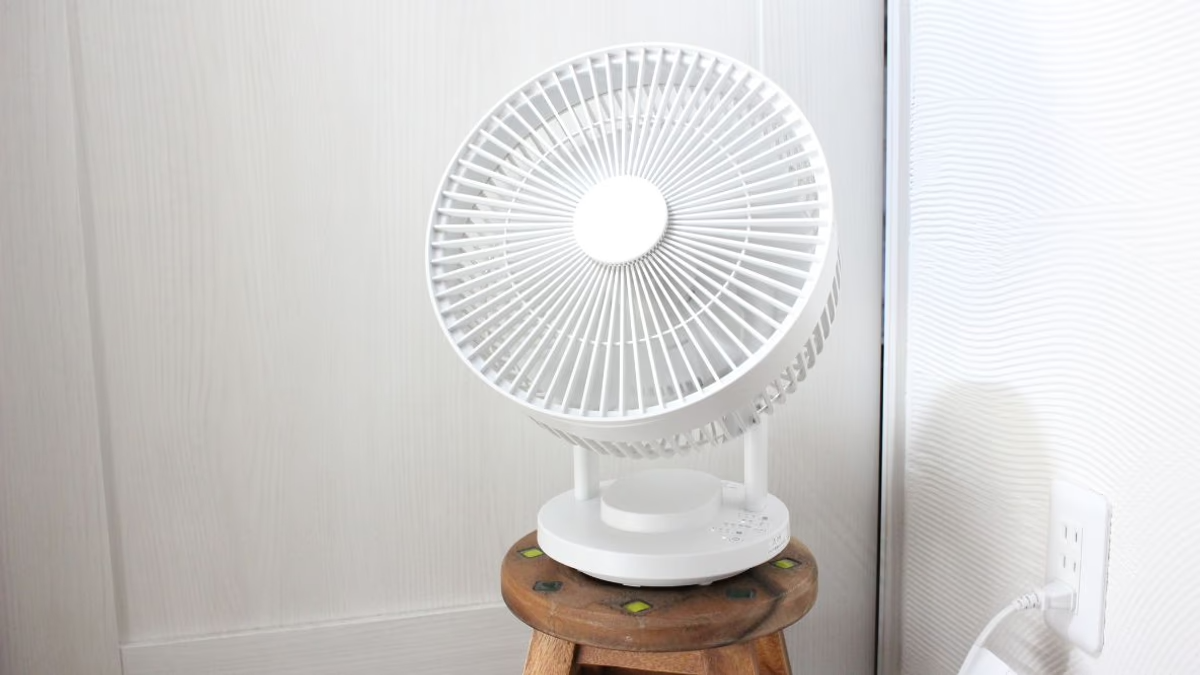 MUJI 無印良品「空氣循環風扇」2024 最新改版實測，360°全方位吹送涼風，還能擴香超療癒！