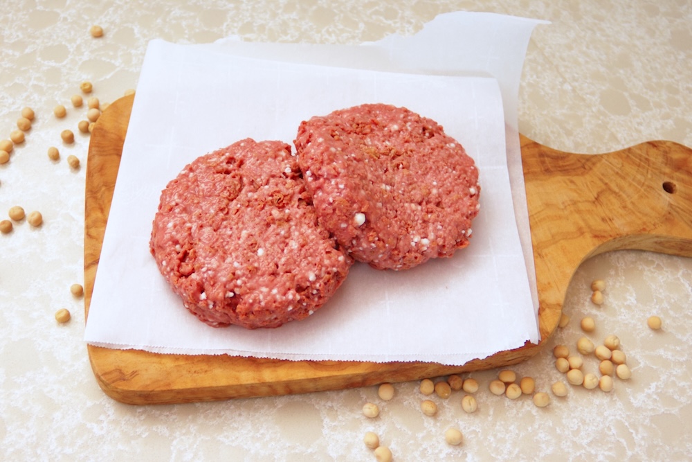 植物肉是怎麼做的?揭開模仿「真肉口感與風味」背後的技術祕密 植物肉是怎麼做的?揭開模仿「真肉口感與風味」背後的技術祕密