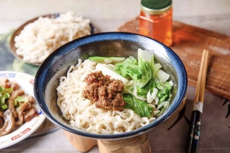 台南素食攻略：12間高評價必吃蔬食餐廳！從拉麵、甜點到特色小吃，無肉也銷魂