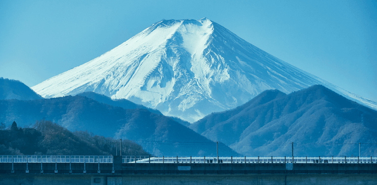 比新幹線快一倍！日本JR推出史上最快「超導磁浮列車」，只需一小時就能從大阪移動到東京