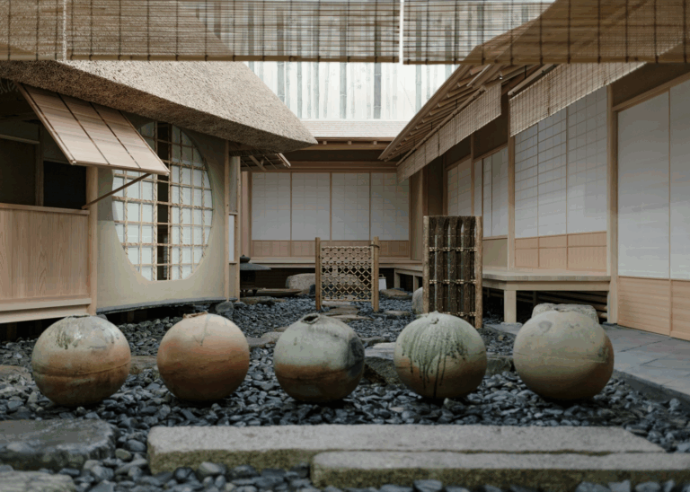 與葛飾北齋一起住進新千歲機場裡的藝術殿堂：北海道「Portom International Hokkaido」如何打破旅客對機場飯店的刻板印象？